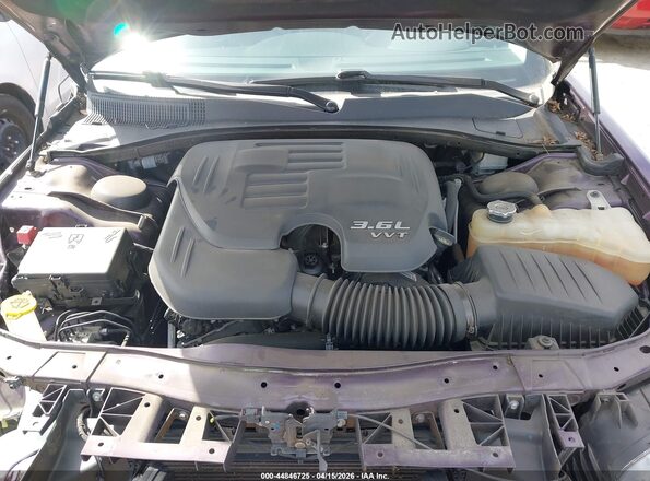 2C3CCAAG9LH205083 2020 CHRYSLER 300 Фиолетовый Вид сзади