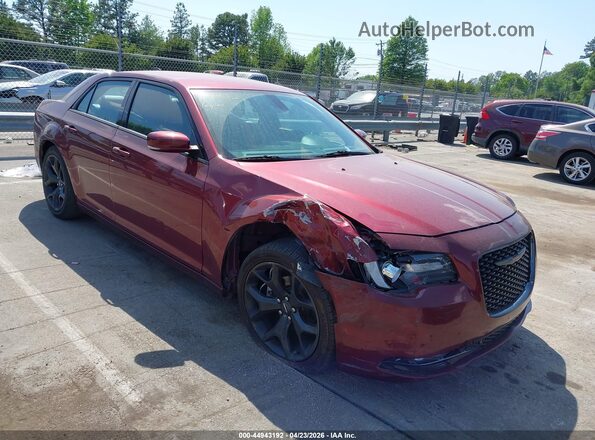 2C3CCABG0MH634287 2021 CHRYSLER 300 Бордовый Передняя правая четверть