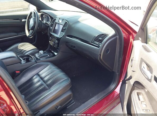 2C3CCABG0MH634287 2021 CHRYSLER 300 Бордовый Вид салона спереди