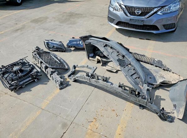 2C3CCABG1KH565980 2019 CHRYSLER 300 Серый Вид подкапотного пространства