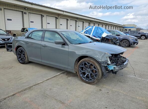 2C3CCABG1KH565980 2019 CHRYSLER 300 Серый Передняя правая четверть
