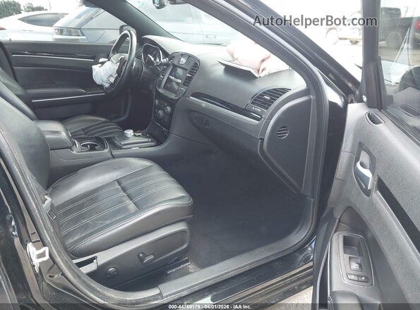 2C3CCABG1NH154499 2022 CHRYSLER 300 Black Front interior view