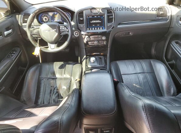 2C3CCABG2KH555524 2019 CHRYSLER 300 Charcoal Вид панелі приладів
