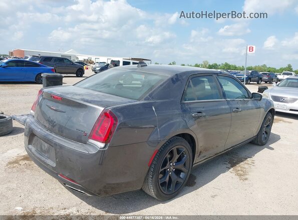 2C3CCABG3PH661715 2023 CHRYSLER 300 Black უკანა მარჯვენა