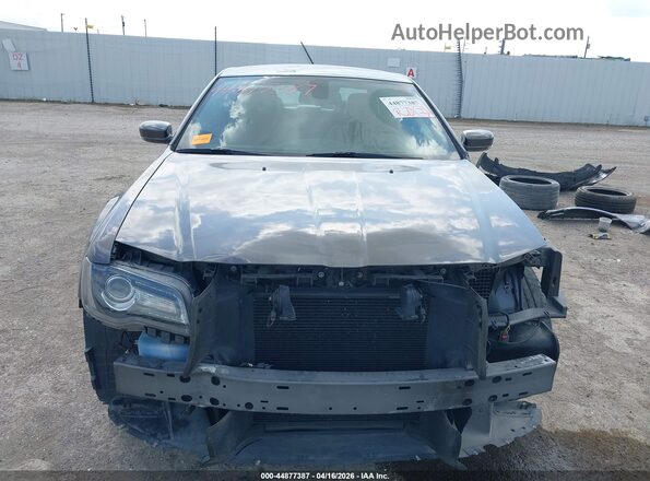2C3CCABG3PH661715 2023 CHRYSLER 300 Black უკანა სალონის ხედი