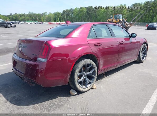 2C3CCABG5NH187487 2022 CHRYSLER 300 Бордовый Задняя правая четверть