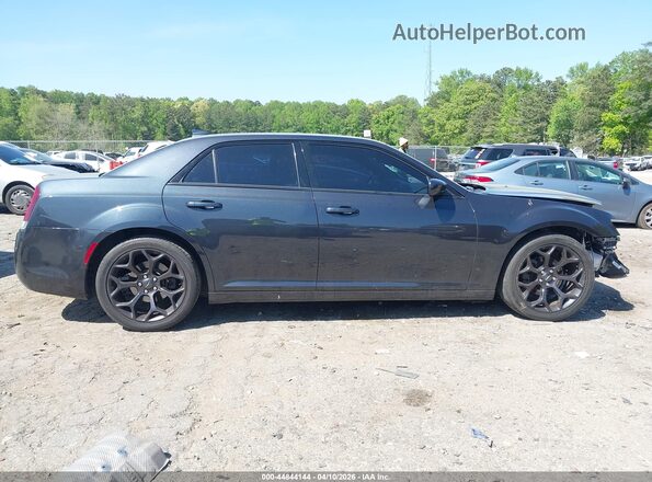 2C3CCABGXKH515787 2019 CHRYSLER 300 Серый Вид задней части салона