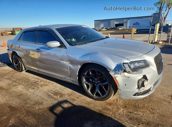 2C3CCABGXPH537568 2023 CHRYSLER 300 Silver Przód prawy