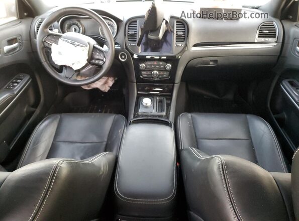 2C3CCABT1MH566854 2021 CHRYSLER 300 Красный Вид панели приборов