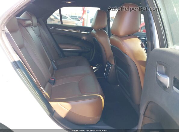 2C3CCAEG5KH602010 2019 CHRYSLER 300 Белый Вид наклейки с VIN-кодом