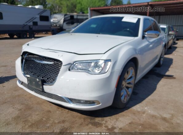 2C3CCAEG5KH602010 2019 CHRYSLER 300 Белый Передняя левая четверть