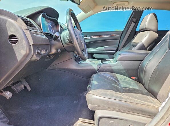 2C3CCAEG7KH568541 2019 CHRYSLER 300 Бордовый Вид салона спереди