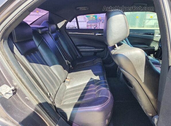 2C3CCAGG2KH569772 2019 CHRYSLER 300 Угольный Вид задних сидений