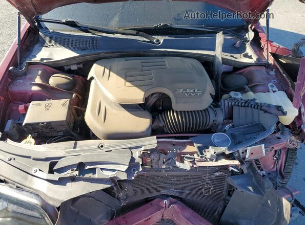 2C3CCASG5NH236932 2022 CHRYSLER 300 Red Rear interior view