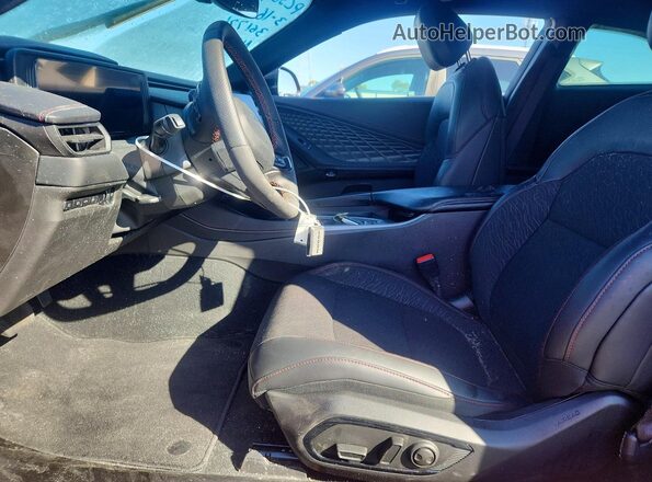2C3CDBCKXSR543962 2025 DODGE CHARGER Красный Вид салона спереди