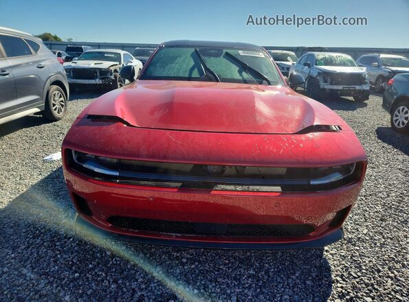 2C3CDBCKXSR543962 2025 DODGE CHARGER Красный Вид спереди