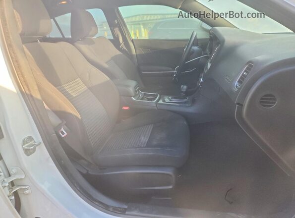 2C3CDXBG3PH643540 2023 DODGE CHARGER White Vista interior delantera