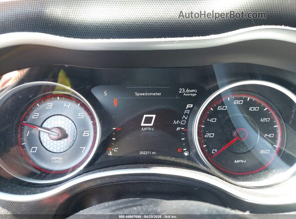 2C3CDXCT4HH583779 2017 DODGE CHARGER White Widok tylnych siedzeń