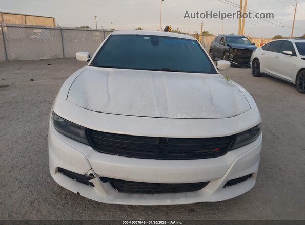 2C3CDXHG6JH156766 2018 DODGE CHARGER Белый Вид щитка приборов