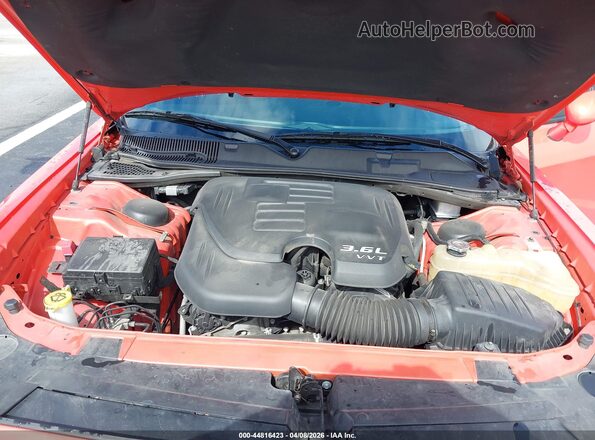 2C3CDZAG0NH238438 2022 DODGE CHALLENGER Оранжевый Вид сзади