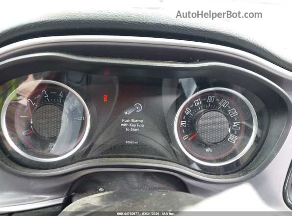 2C3CDZAG3KH677757 2019 DODGE CHALLENGER Burgundy Vista de los asientos traseros