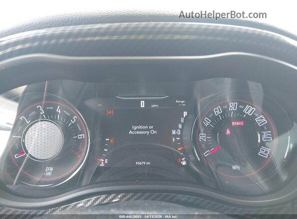 2C3CDZAG7KH632529 2019 DODGE CHALLENGER Red Widok tylnych siedzeń