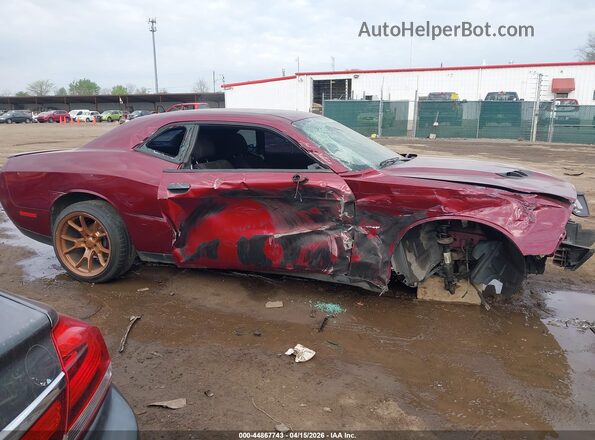2C3CDZBT0HH656451 2017 DODGE CHALLENGER Maroon Vista interior trasera