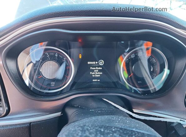 2C3CDZBT0KH583203 2019 DODGE CHALLENGER Белый Вид щитка приборов