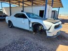 2019 Dodge Challenger R Белый vin: 2C3CDZBT0KH583203
