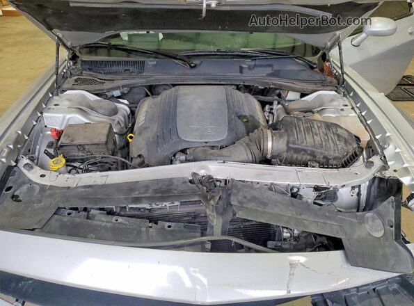 2C3CDZBT1MH546633 2021 DODGE CHALLENGER Серебряный Вид задней части салона