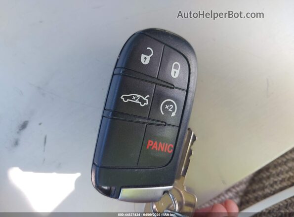 2C3CDZBT5MH676902 2021 DODGE CHALLENGER Серый Вид панели приборов
