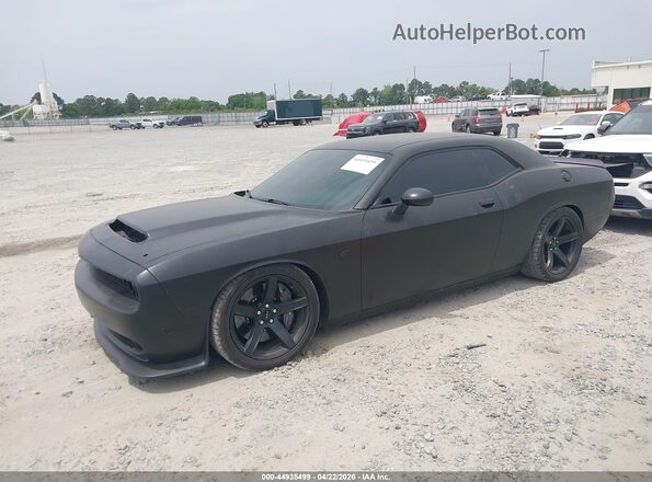 2C3CDZC93JH338946 2018 DODGE CHALLENGER Черный Передняя левая четверть