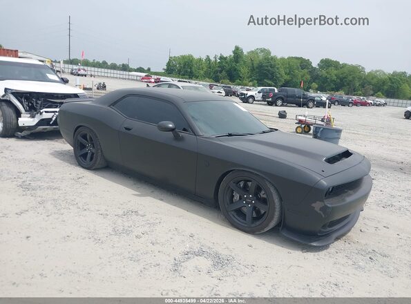 2C3CDZC93JH338946 2018 DODGE CHALLENGER Черный Передняя правая четверть