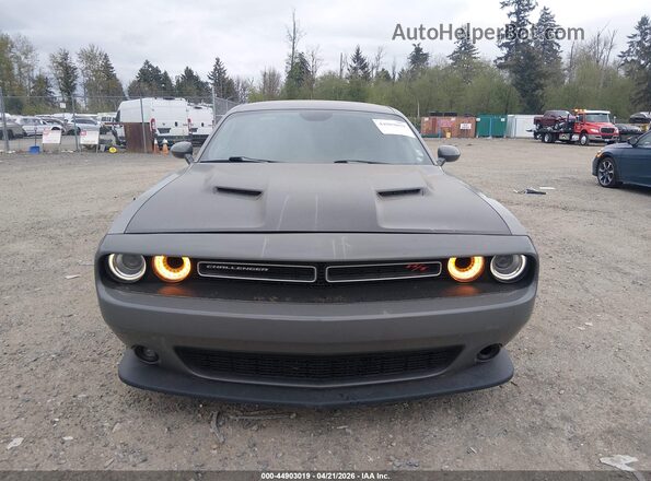 2C3CDZFJ1HH619630 2017 DODGE CHALLENGER Серый Вид задней части салона