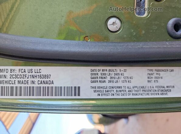 2C3CDZFJ1NH163897 2022 DODGE CHALLENGER Зеленый Вид подкапотного пространства