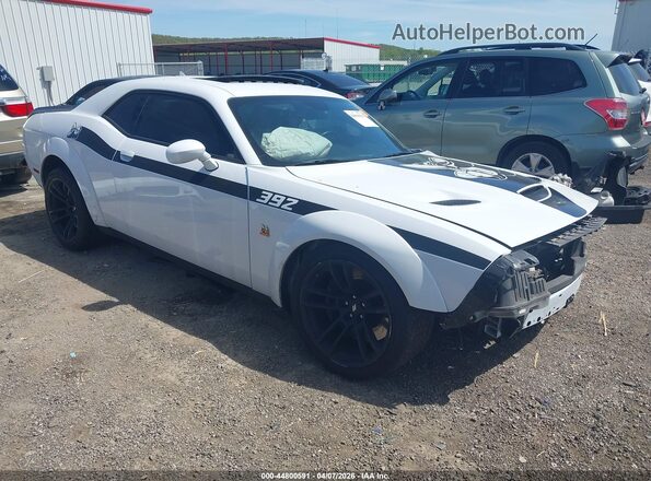 2C3CDZFJ2PH629047 2023 DODGE CHALLENGER Белый Передняя правая четверть
