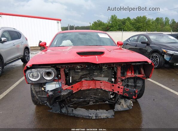 2C3CDZFJ9MH501318 2021 DODGE CHALLENGER Red Widok z przodu
