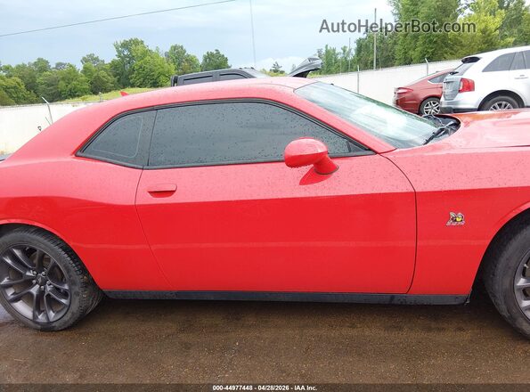 2C3CDZFJ9MH501318 2021 DODGE CHALLENGER Red Widok wnętrza 360 stopni