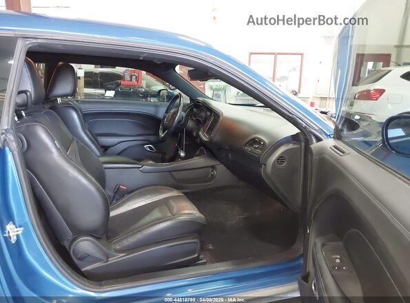 2C3CDZGG3MH635096 2021 DODGE CHALLENGER Blue Widok wnętrza z przodu