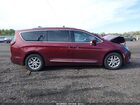 2020 Chrysler Pacifica Touring L Burgundy vin: 2C4RC1BG2LR268976