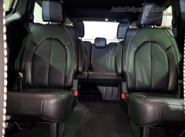 2C4RC1BG9TR217233 2026 CHRYSLER PACIFICA Белый Вид задних сидений