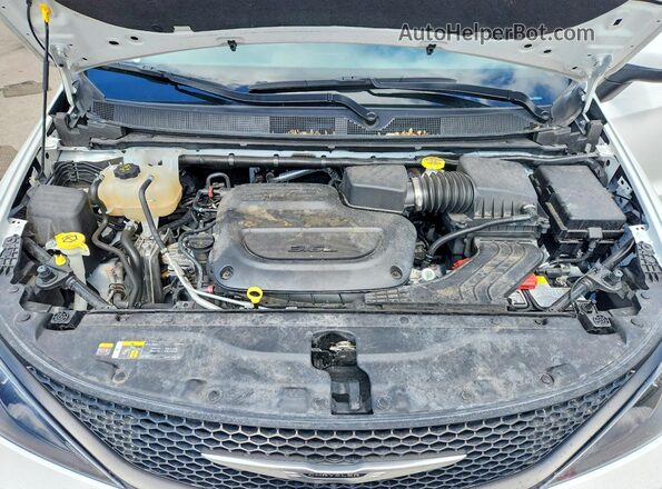 2C4RC1CG0PR568066 2023 CHRYSLER VOYAGER Белый Вид подкапотного пространства