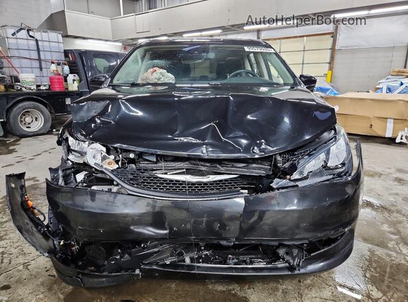 2C4RC1CG6PR511323 2023 CHRYSLER VOYAGER Black Widok z przodu