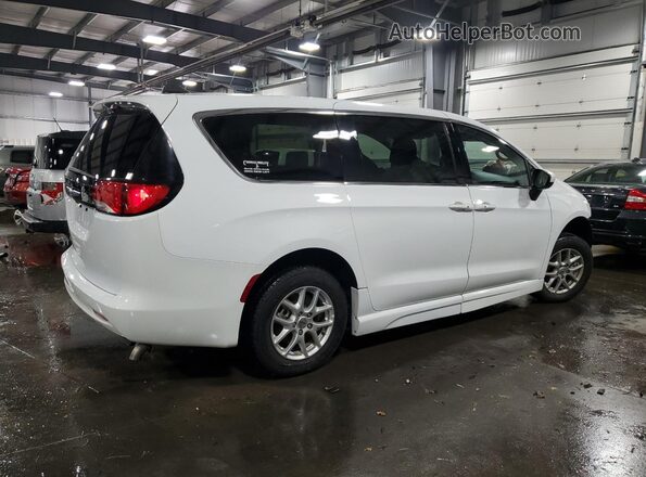2C4RC1CG7PR533704 2023 CHRYSLER VOYAGER Белый Задняя правая четверть