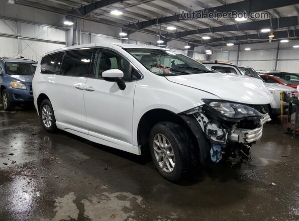 2C4RC1CG7PR533704 2023 CHRYSLER VOYAGER Белый Передняя правая четверть