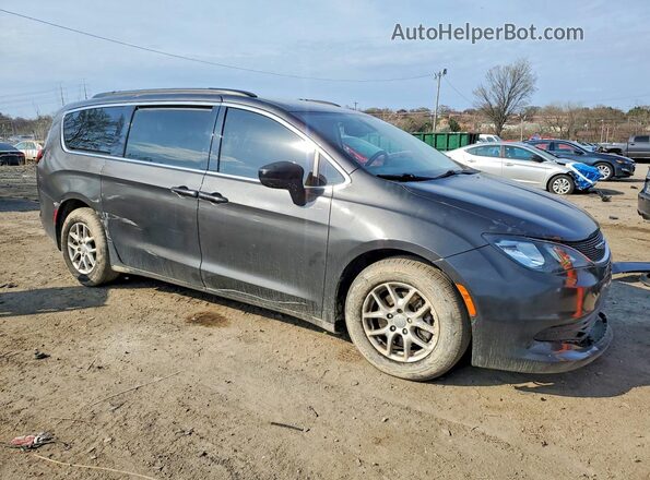 2C4RC1DG0LR181896 2020 CHRYSLER VOYAGER Серый Передняя правая четверть