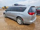 2020 Chrysler Voyager Lxi Серебряный vin: 2C4RC1DG0LR255186