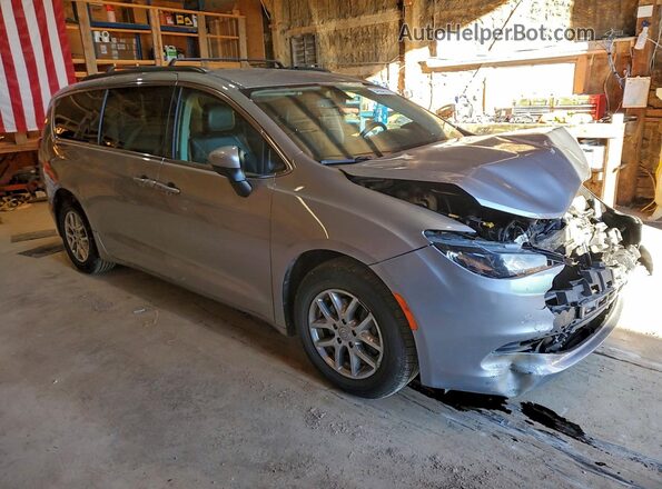 2C4RC1DG0LR262378 2020 CHRYSLER VOYAGER Серебряный Передняя правая четверть