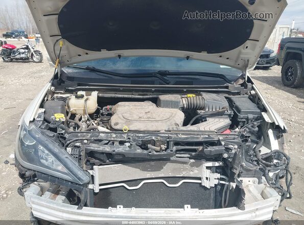 2C4RC1EG2LR109418 2020 CHRYSLER PACIFICA Белый Вид сзади