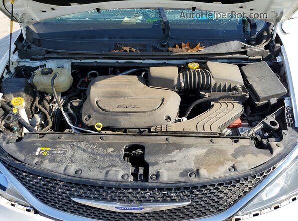 2C4RC1FG4LR158991 2020 CHRYSLER PACIFICA Белый Вид подкапотного пространства